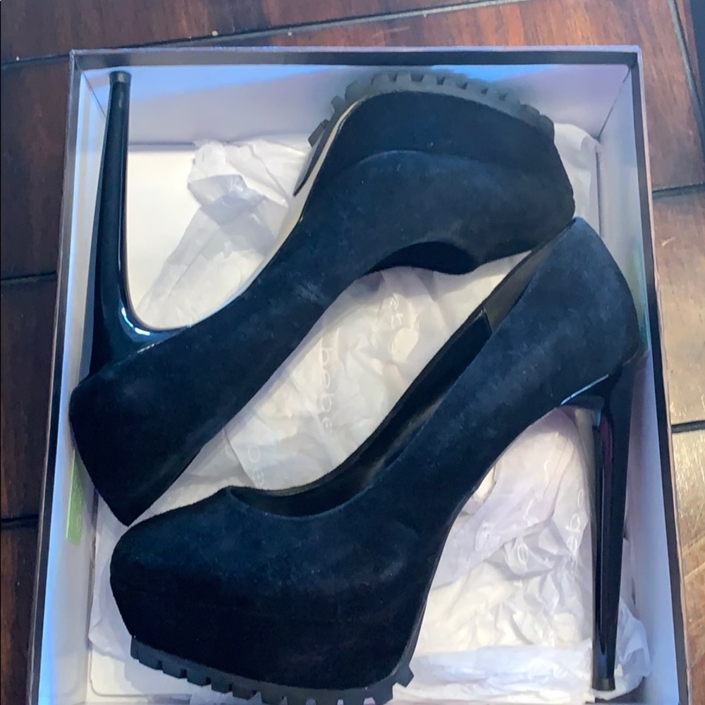 Bebe Heels - Picture 4 of 4